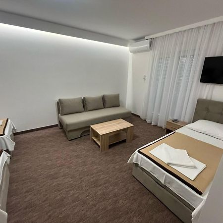 Motel Aura Mostar Eksteriør bilde