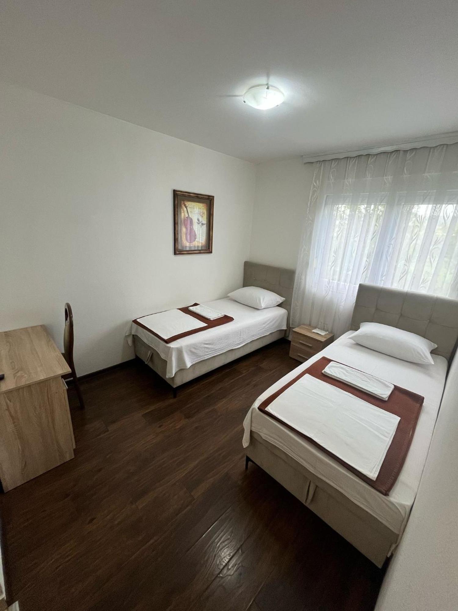 Motel Aura Mostar Eksteriør bilde