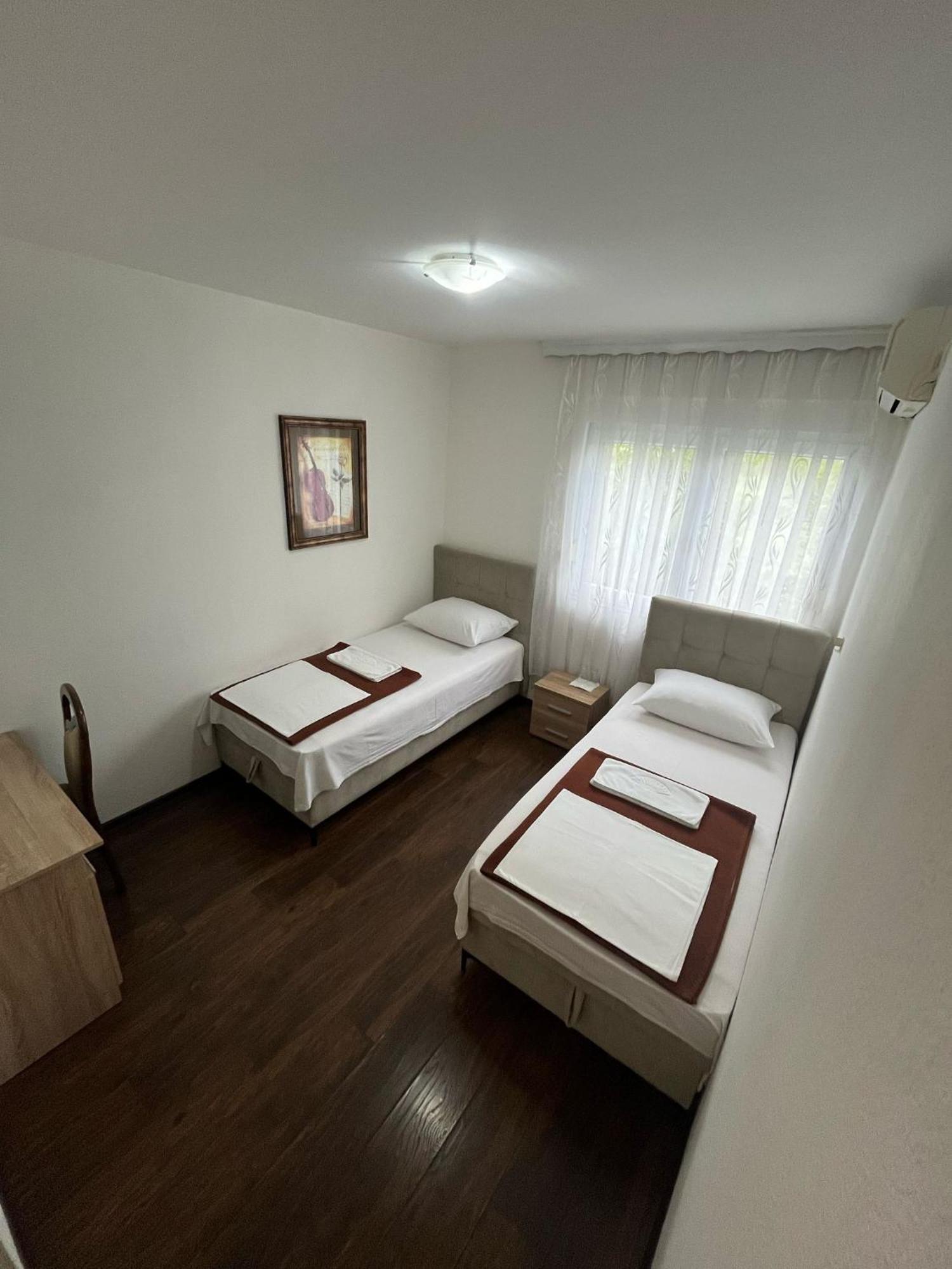 Motel Aura Mostar Eksteriør bilde