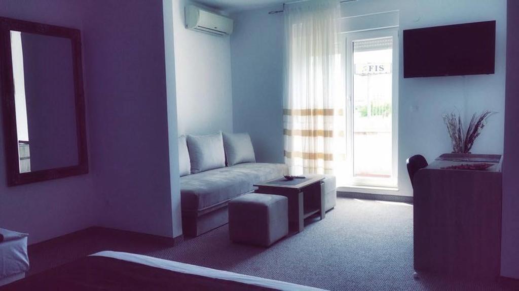 Motel Aura Mostar Eksteriør bilde