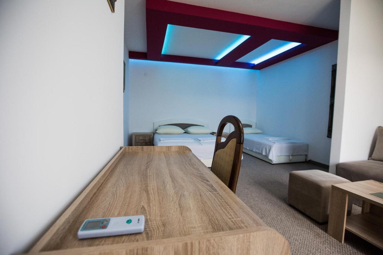 Motel Aura Mostar Eksteriør bilde